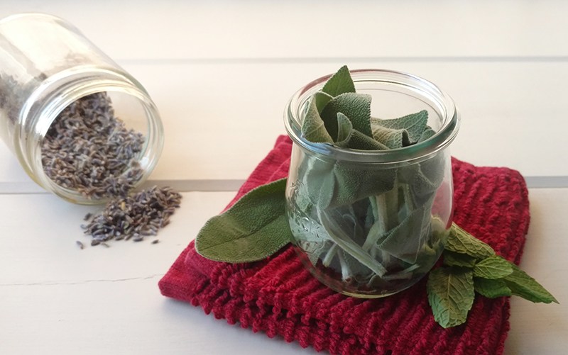 Homemade Herbal Face Steam For Clear & Glowing Skin