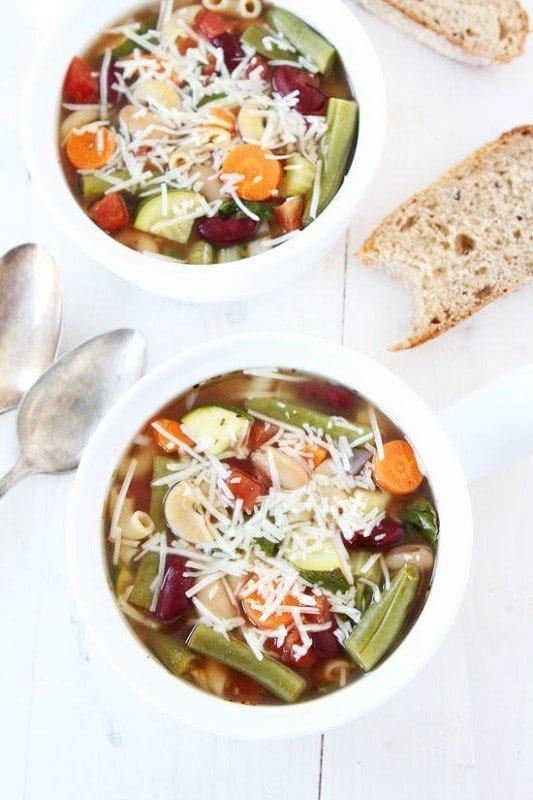 Slow-Cooker-Minestrone-Soup-7