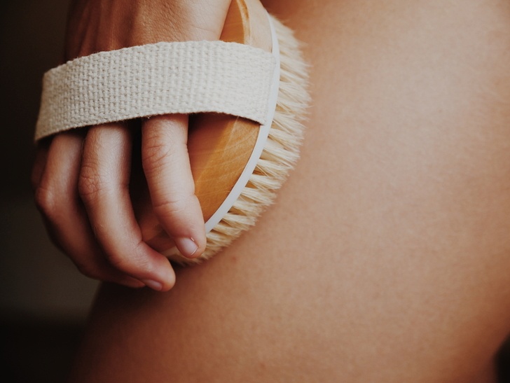 10 Reasons You Should Start Dry Brushing Today