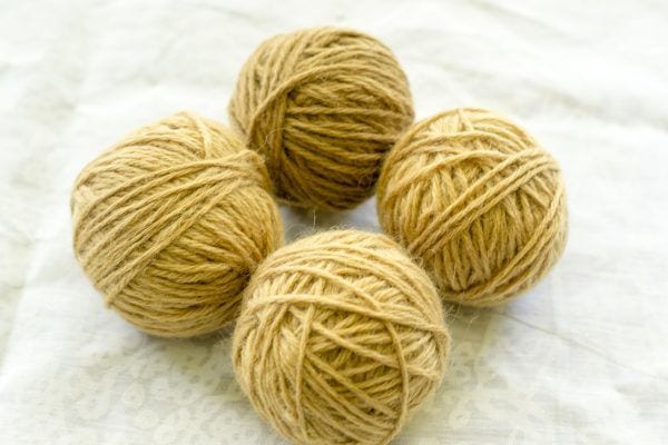 Wool Dryer Balls Rolling3