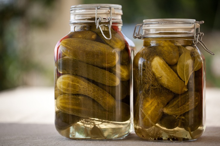 9 Reasons You Should Never Throw Pickle Juice Away
