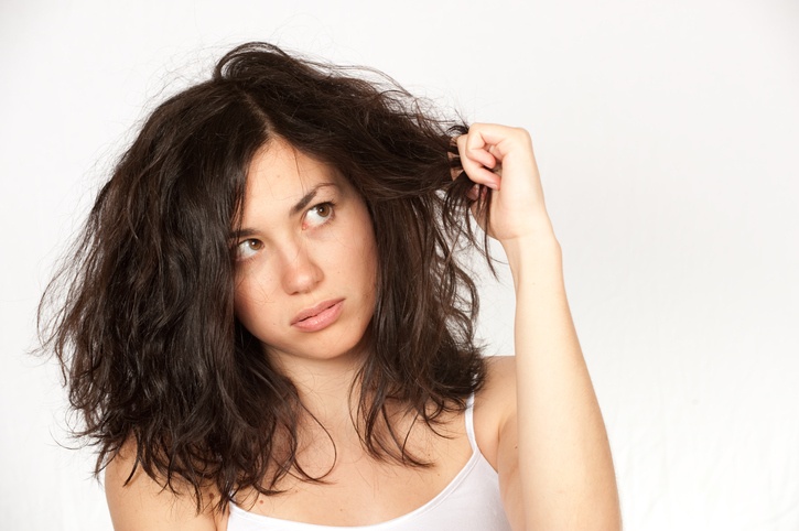 Here's Why You Should Go "No 'Poo" + 5 Alternative Ways To Wash Your Hair