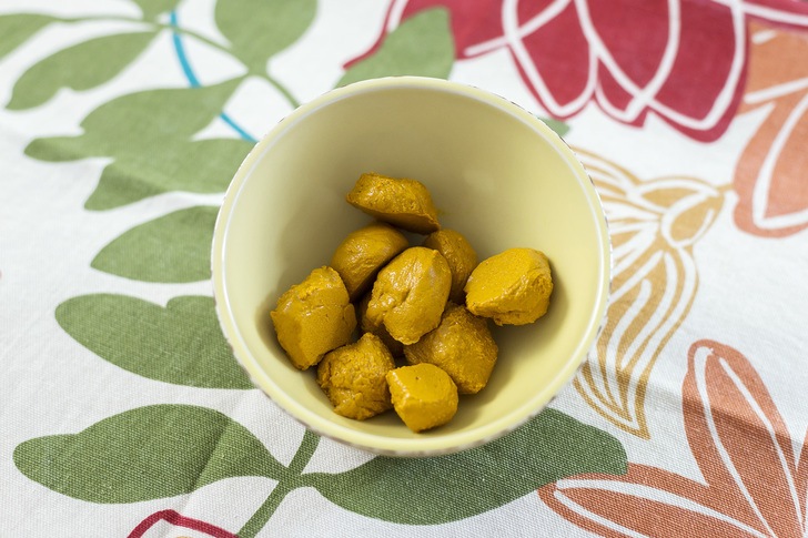 Easy Two Ingredient Turmeric Bombs Fight Inflammation & Much More