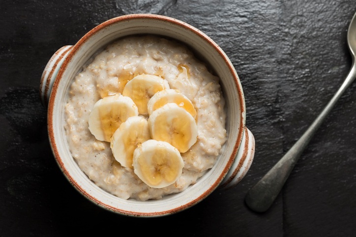 6 Reasons Why You Should Eat Oatmeal For Breakfast