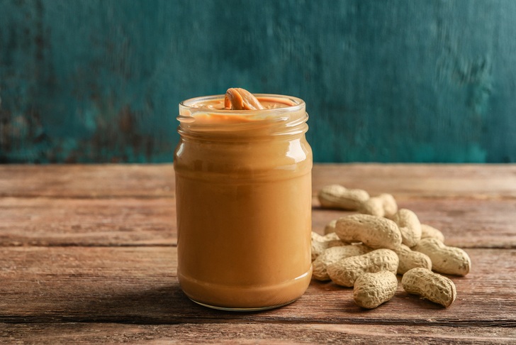 7 Peanut Butter Benefits, How to Make Your Own + Top 3 To Buy