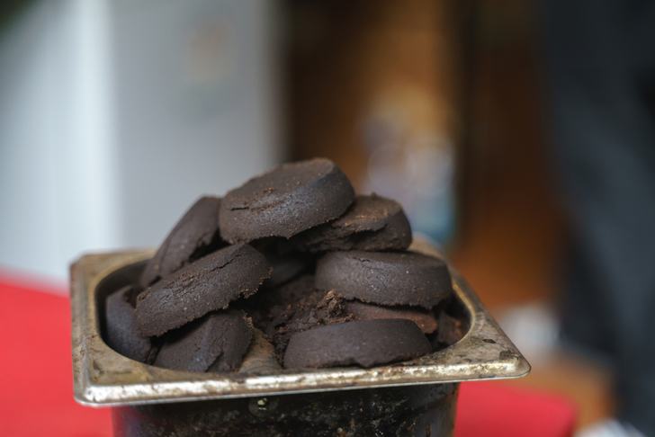 17 Genius Ways To Recycle Used Coffee Grounds