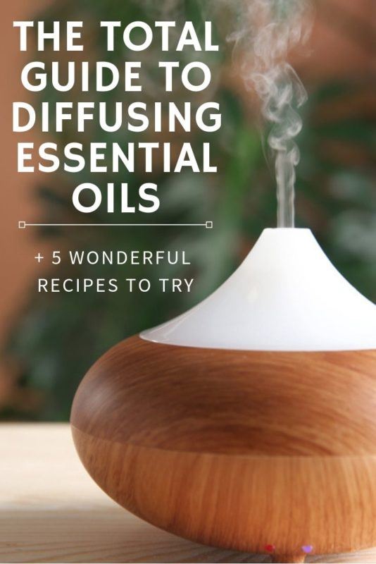 The Total Guide To Diffusing Essential Oils & 5 Recipes To Try
